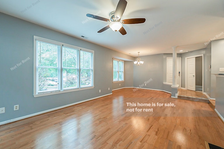 Photo 11 of 16 - 1021 Brighthurst Dr #103, Raleigh, NC 27605