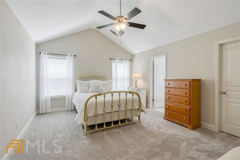 Photo 27 of 71 - 6021 Stillwater Pl, Flowery Branch, GA 30542