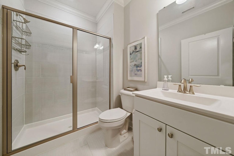 Photo 6 of 25 - 167 Sea Foam Dr, Raleigh, NC 27610