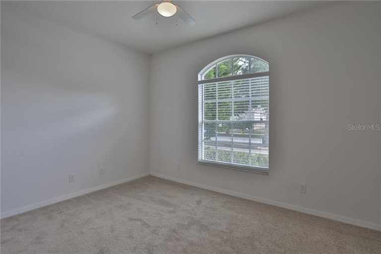 Photo 15 of 25 - 7021 Monarch Park Dr, Apollo Beach, FL 33572