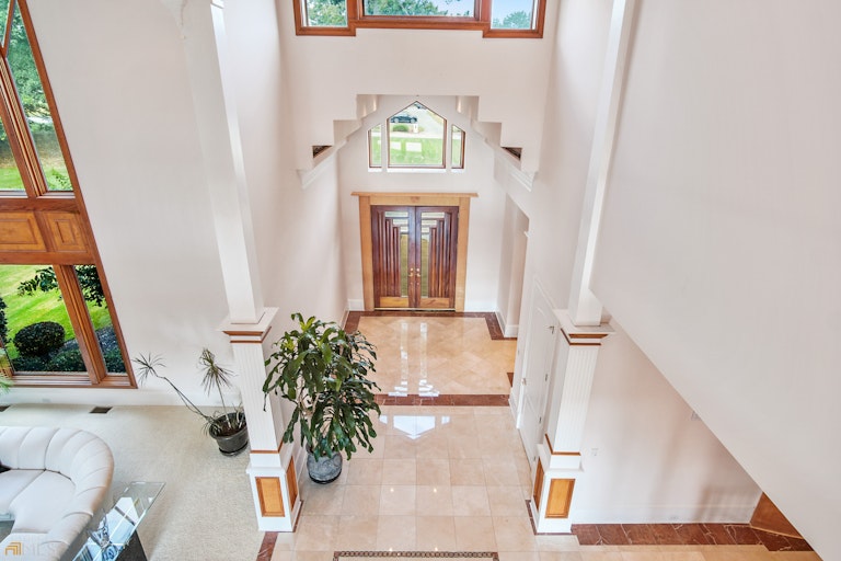 Photo 4 of 48 - 794 Rutland Ct, Lithonia, GA 30058
