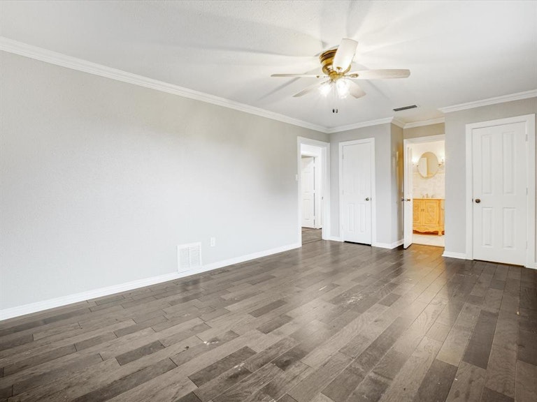 Photo 26 of 38 - 3910 Spring Meadow Ln, Flower Mound, TX 75028