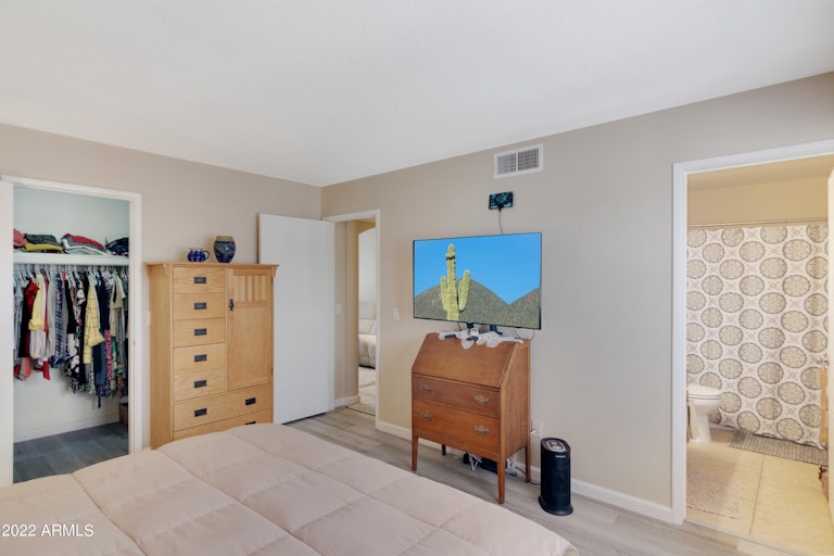Photo 10 of 16 - 925 S Longmore #216, Mesa, AZ 85202