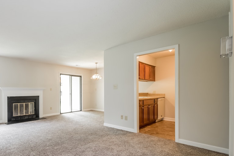 Photo 11 of 25 - 3381 Tarleton E, Durham, NC 27713