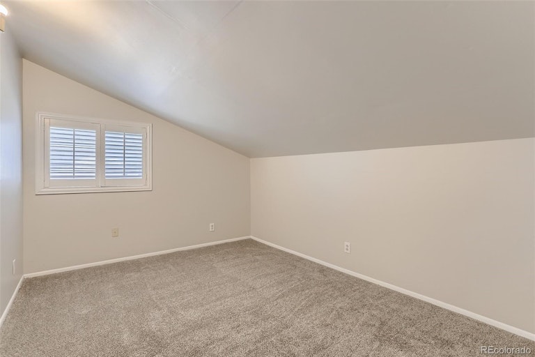 Photo 18 of 35 - 12379 E Bates Cir, Aurora, CO 80014