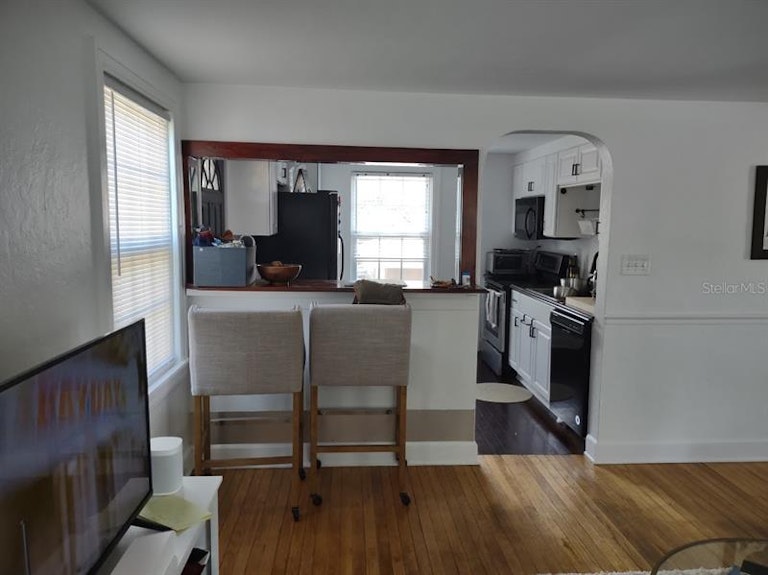 Photo 32 of 56 - 2256 Burlington Ave N, Saint Petersburg, FL 33713