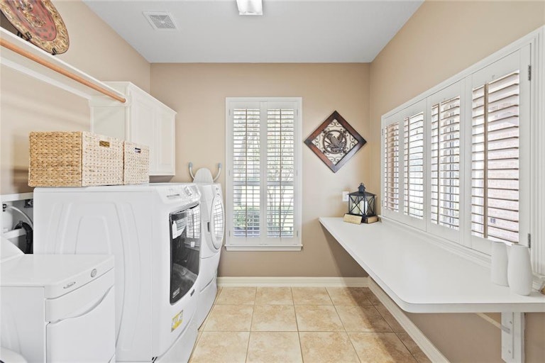 Photo 36 of 46 - 7006 Monarch Lake Ln, Katy, TX 77494