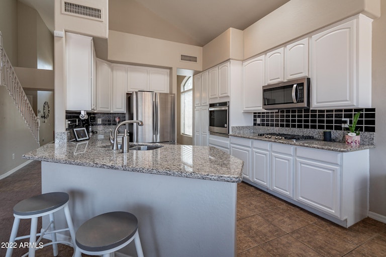 Photo 20 of 49 - 6506 W Molly Ln, Phoenix, AZ 85083