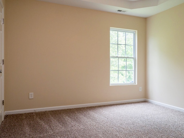 Photo 20 of 23 - 2601 Blue Iris Ln, Durham, NC 27703