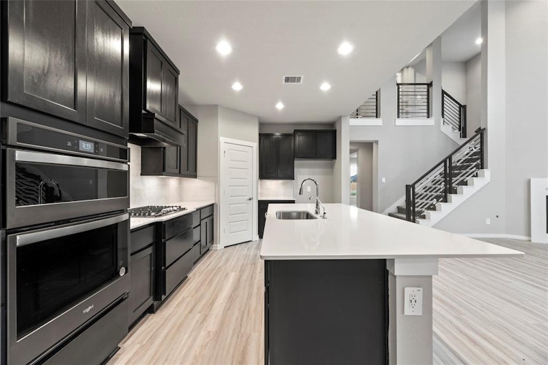 Photo 17 of 48 - 28459 Halle Ray Dr, Katy, TX 77494