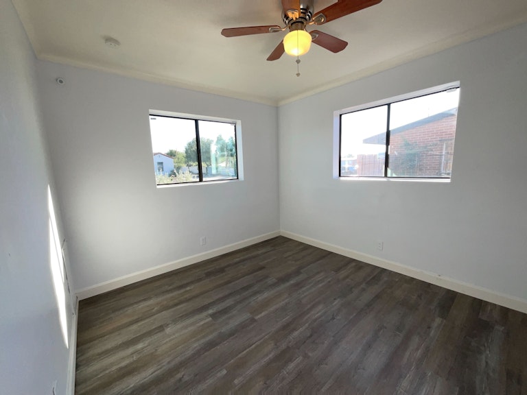 Photo 16 of 17 - 1585 E Grant Rd, Tucson, AZ 85719