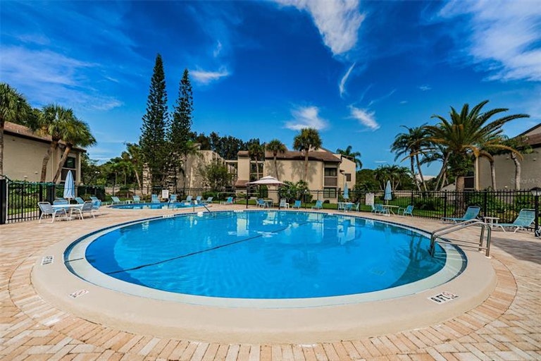 Photo 36 of 37 - 2207 Belleair Rd Unit B22, Clearwater, FL 33764