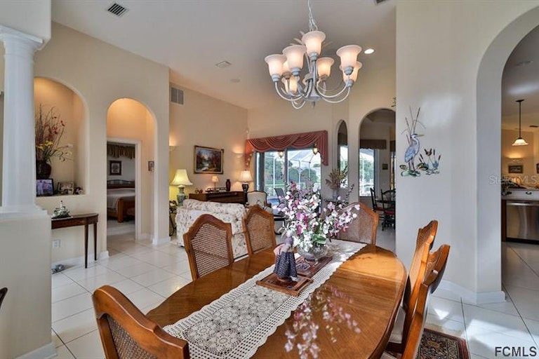 Photo 11 of 57 - 29 Clermont Ct, Palm Coast, FL 32137