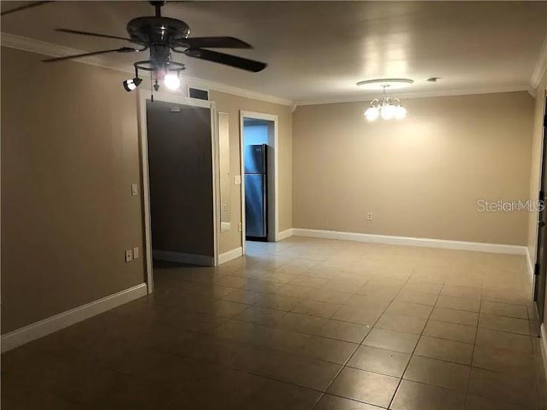 Photo 6 of 10 - 942 Lake Destiny Rd Unit A, Altamonte Springs, FL 32714