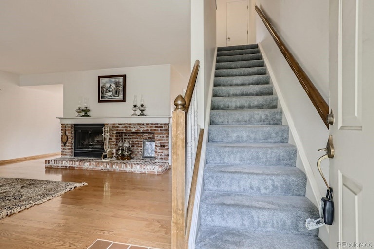 Photo 4 of 28 - 5243 S Jellison St, Littleton, CO 80123