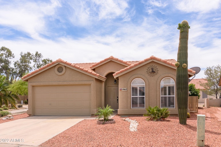 Photo 1 of 81 - 1963 E Colonial Dr, Chandler, AZ 85249