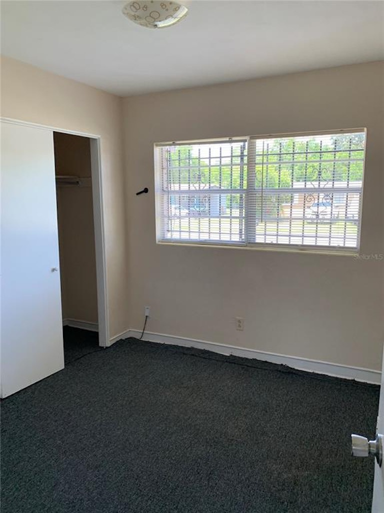 Photo 10 of 33 - 4107 Robbins Ave, Orlando, FL 32808