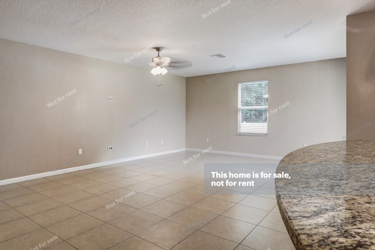 Photo 15 of 40 - 77555 Lumber Creek Blvd, Yulee, FL 32097
