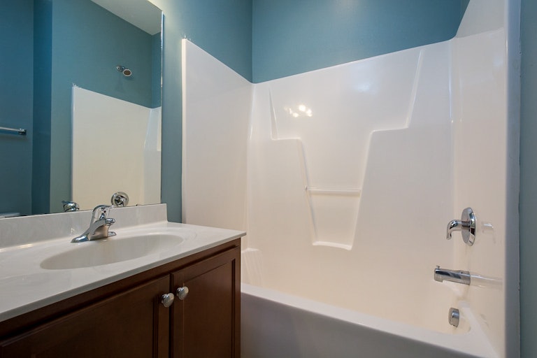 Photo 17 of 19 - 8016 Sycamore Hill Ln, Raleigh, NC 27612