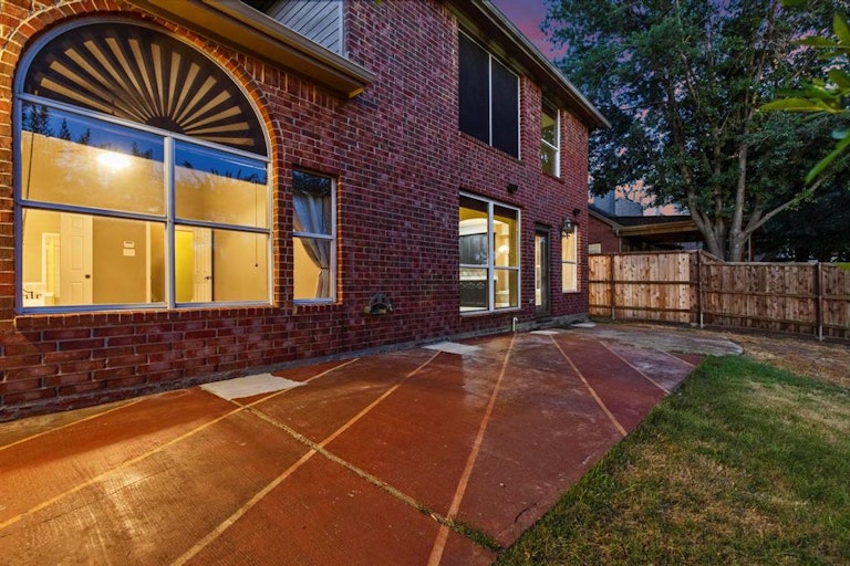 Photo 33 of 38 - 2921 Pioneer Park Dr, Flower Mound, TX 75022