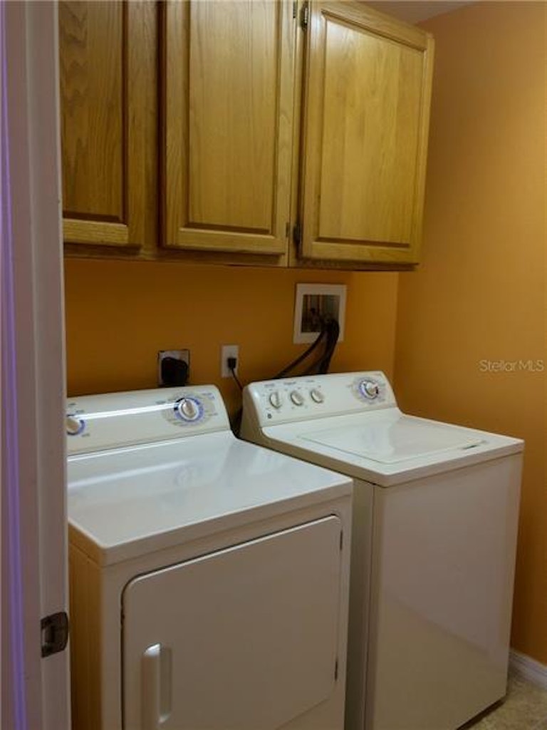 Photo 6 of 24 - 6503 37th St E, Sarasota, FL 34243