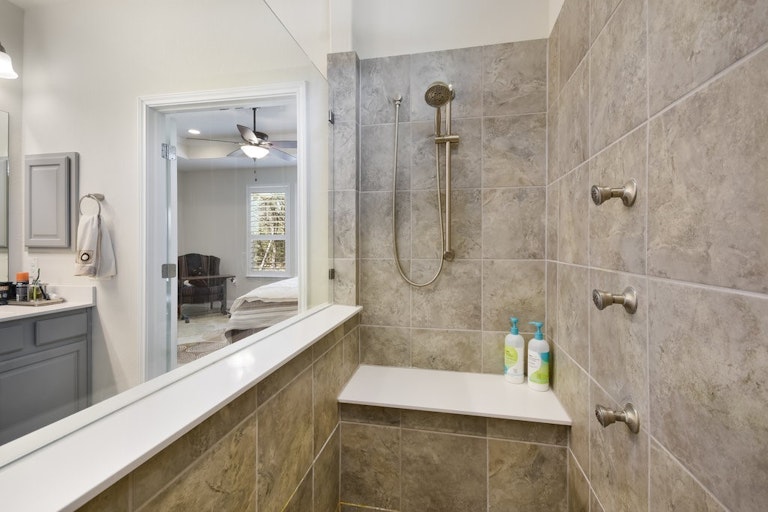 Photo 15 of 40 - 343 Cypress Springs Way, Georgetown, TX 78633
