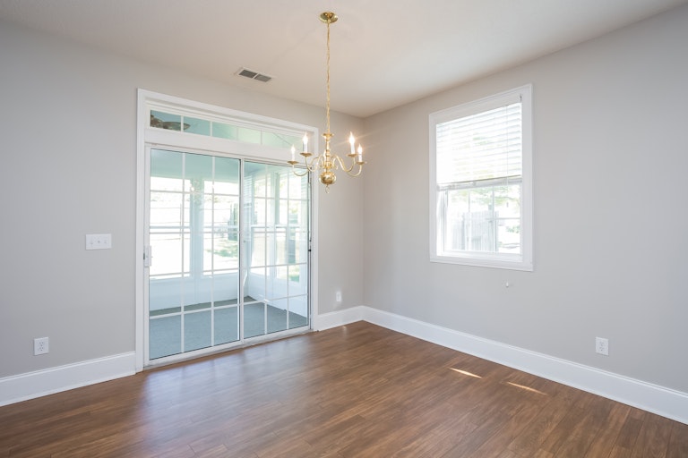 Photo 5 of 25 - 113 Trayesan Dr, Holly Springs, NC 27540