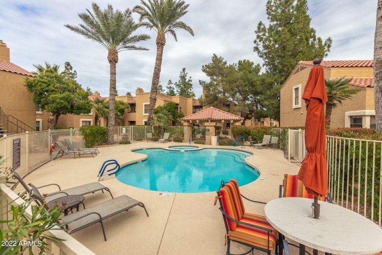 Photo 7 of 27 - 8787 E Mountain View Rd #1030, Scottsdale, AZ 85258