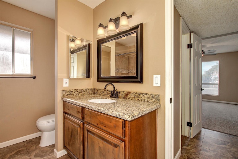 Photo 20 of 27 - 9233 N 48th Dr, Glendale, AZ 85302