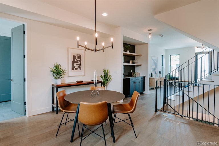 Photo 11 of 16 - 869 30th St, Denver, CO 80205