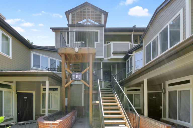 Photo 1 of 17 - 6001 S Yosemite St Unit E205, Greenwood Village, CO 80111