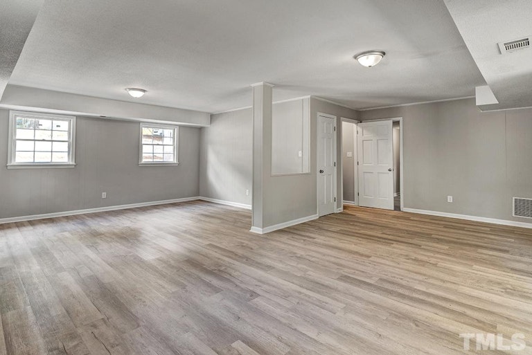 Photo 20 of 29 - 4700 Winterlochen Rd, Raleigh, NC 27603