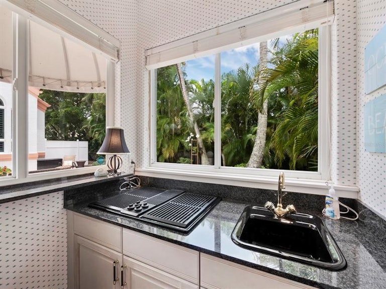 Photo 47 of 68 - 617 Weston Pointe Ct, Longboat Key, FL 34228