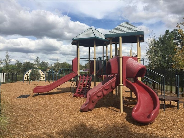 Photo 20 of 21 - 19901 Tamiami Ave, Tampa, FL 33647