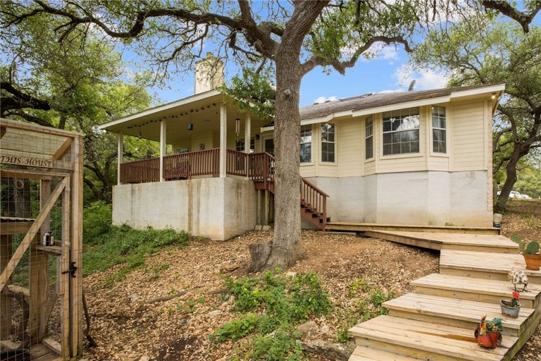Photo 32 of 33 - 106 D B Wood Rd, Georgetown, TX 78628