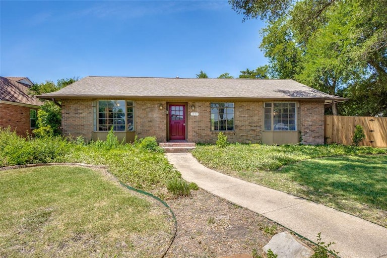 Photo 36 of 37 - 1759 Crowberry Dr, Dallas, TX 75228