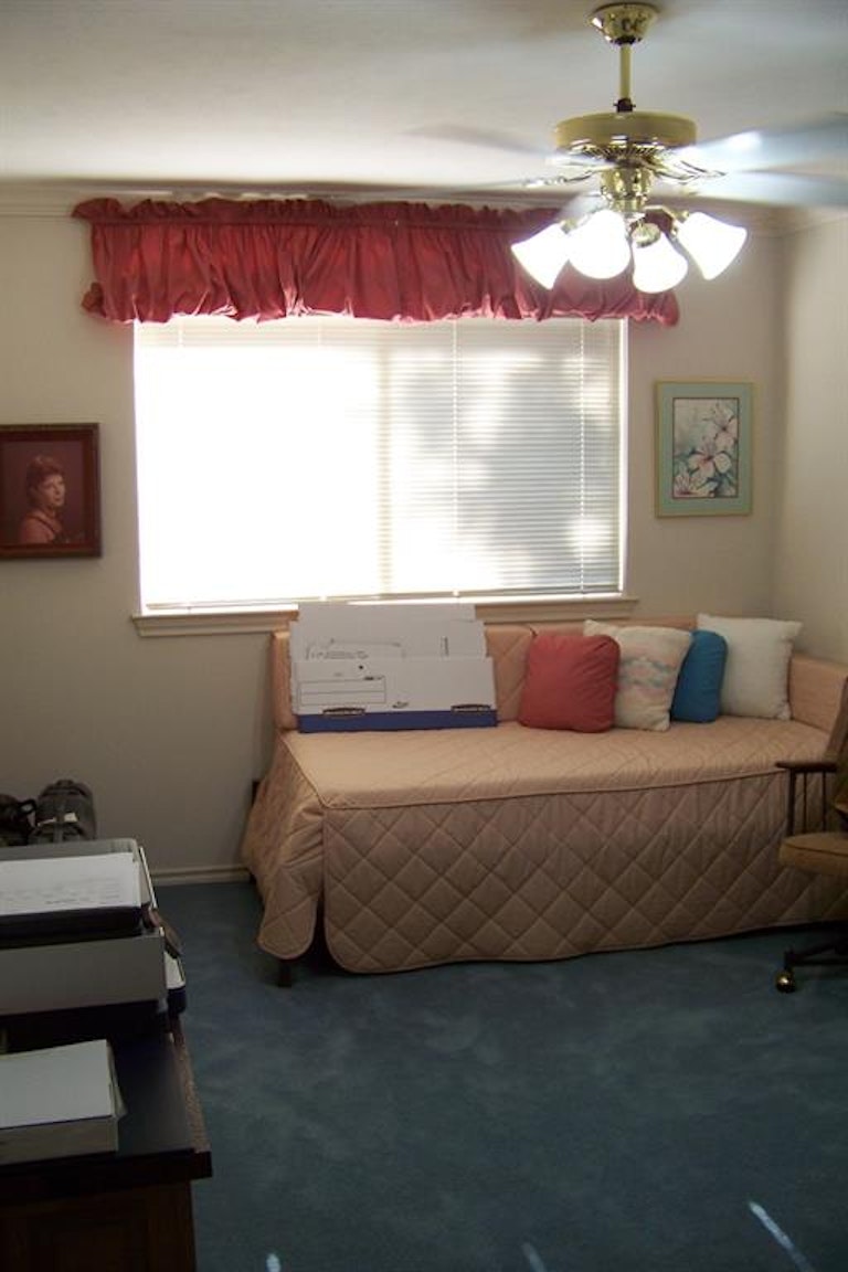 Photo 4 of 22 - 3207 Foxcreek Dr, Richardson, TX 75082