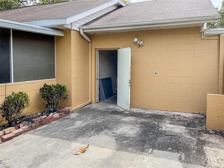 Photo 28 of 34 - 3112 Oak Bluff Dr, Orlando, FL 32827