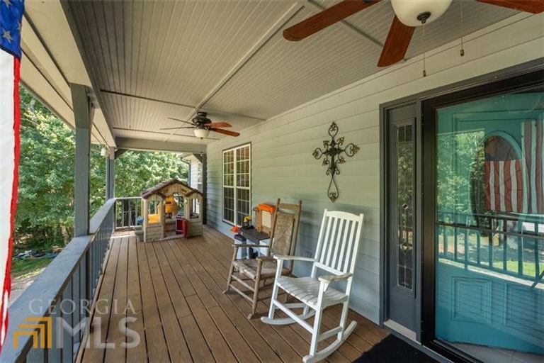 Photo 3 of 49 - 6404 Nix Rd, Dawsonville, GA 30534