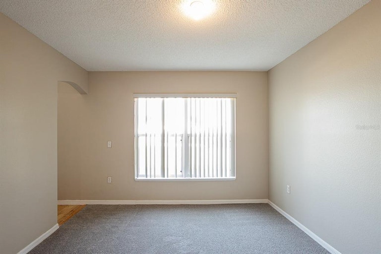 Photo 9 of 26 - 2824 Cottondale Dr, Deltona, FL 32738