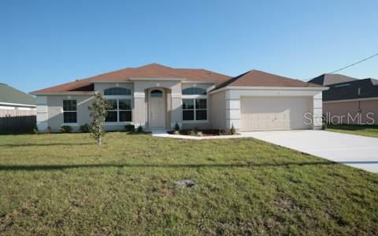 Photo 1 of 1 - 4 Buttonwell Ln, Palm Coast, FL 32137