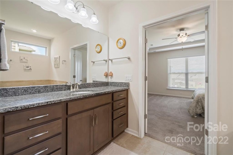 Photo 29 of 48 - 15003 Luna Dr, Charlotte, NC 28278
