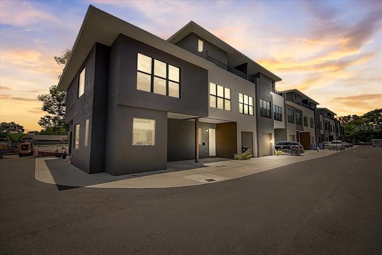 Photo 1 of 42 - 8723 Palm Ranches Pl, Tampa, FL 33614