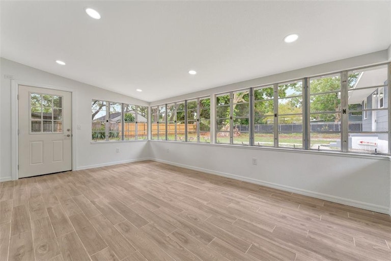 Photo 27 of 36 - 5801 78th Ave N, Pinellas Park, FL 33781