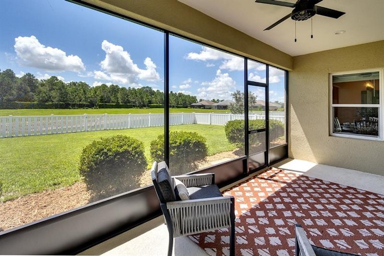 Photo 22 of 39 - 1124 Thornbury Dr, Parrish, FL 34219