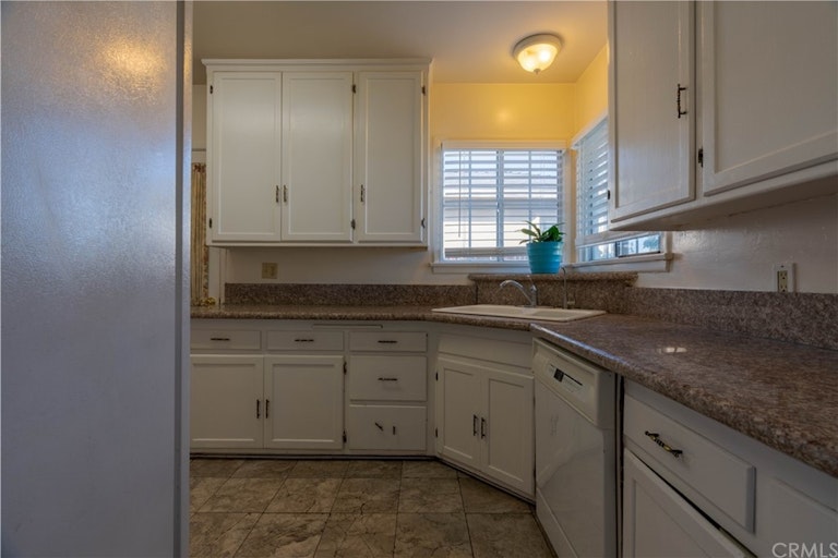 Photo 8 of 45 - 3471 Feather Ave, Baldwin Park, CA 91706