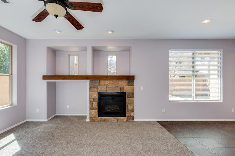 Photo 8 of 31 - 4349 E Cullumber St, Gilbert, AZ 85234