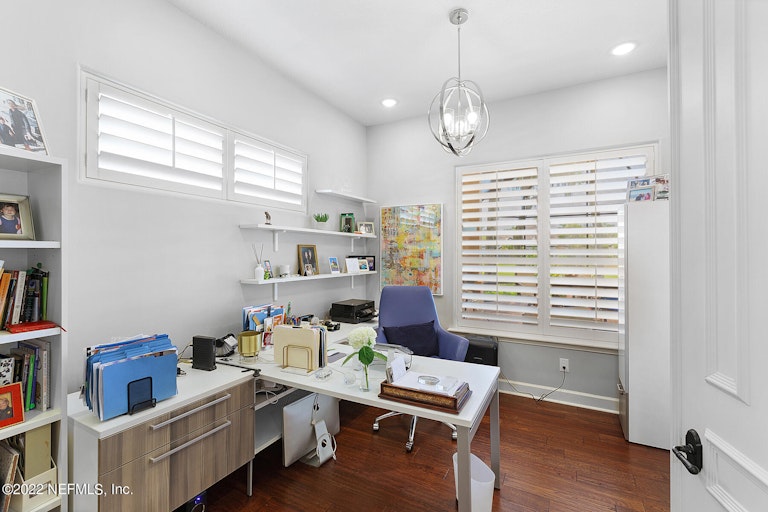 Photo 21 of 48 - 144 Governors Rd, Ponte Vedra Beach, FL 32082