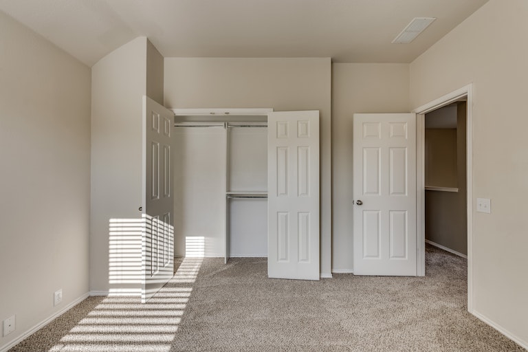 Photo 23 of 32 - 460 Fremont Dr, Rockwall, TX 75087