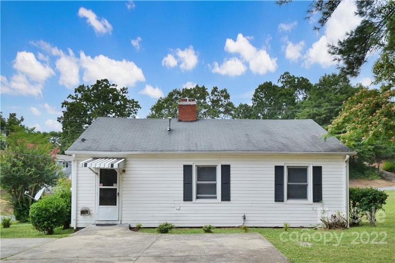 Photo 8 of 25 - 77 Tribune Ave SW, Concord, NC 28025